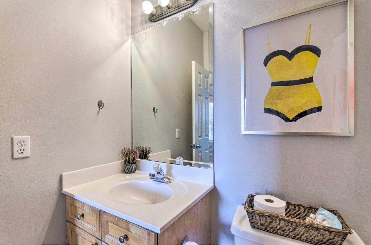 Beautiful Townhome Steps From Miramar Beach! Destin Bagian luar foto
